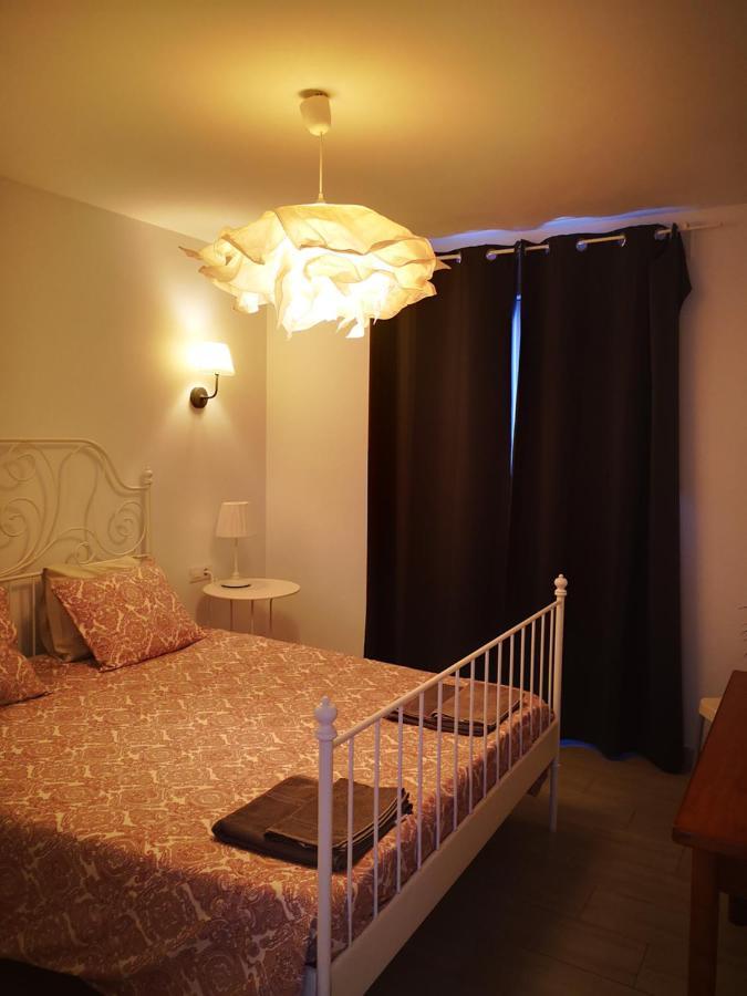 Comfortable Cleo With Large Terrace Apartment